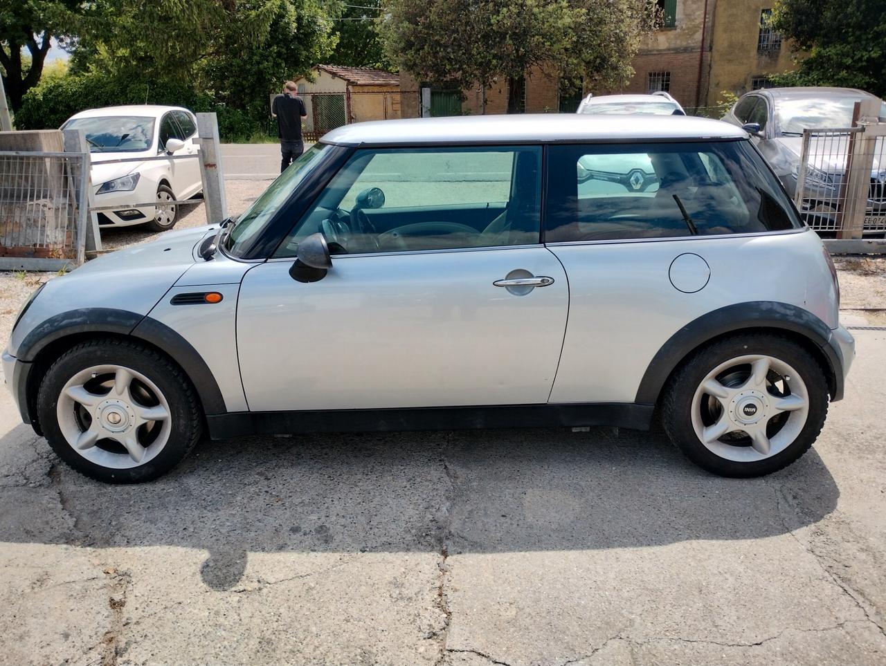 MINI 1.6 Metano 16V One de luxe 2004