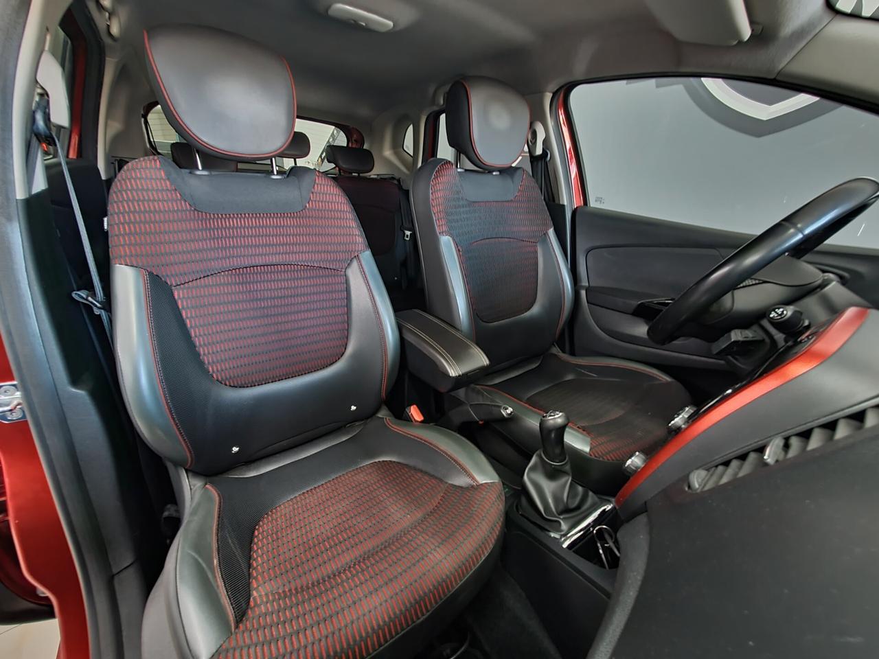 Renault Captur 0.9 TCe 90cv Energy Hypnotic Magnetik 2017
