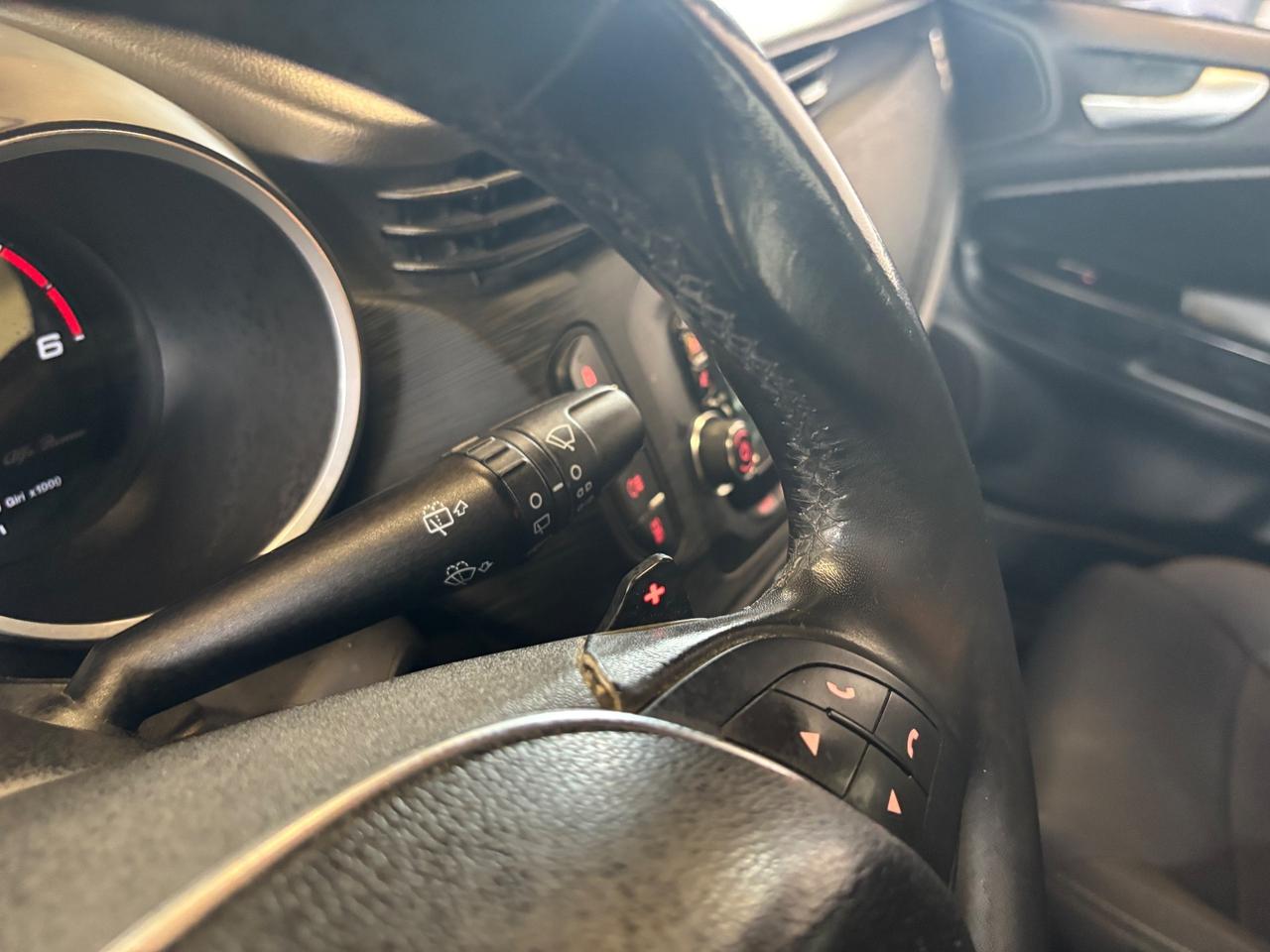 Alfa Romeo Giulietta 1.6 JTDm AUT. |OK NEOPATENTATI |