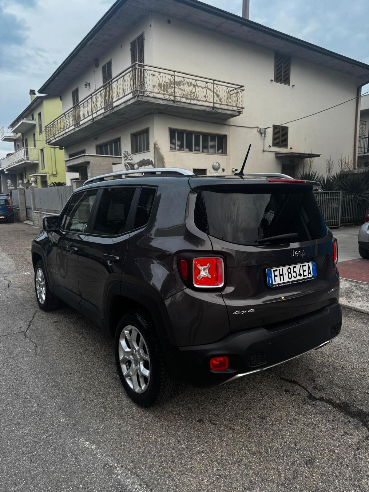 Jeep Renegade 2.0 Mjt 140CV 4WD Active Drive Low Upland