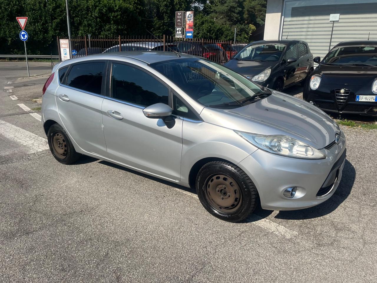 Ford Fiesta 1.4 TDCi 5p. Titanium