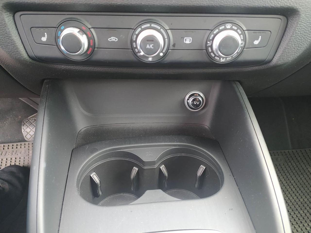 Audi A3 Business Line 2.0 35 TDI #7770