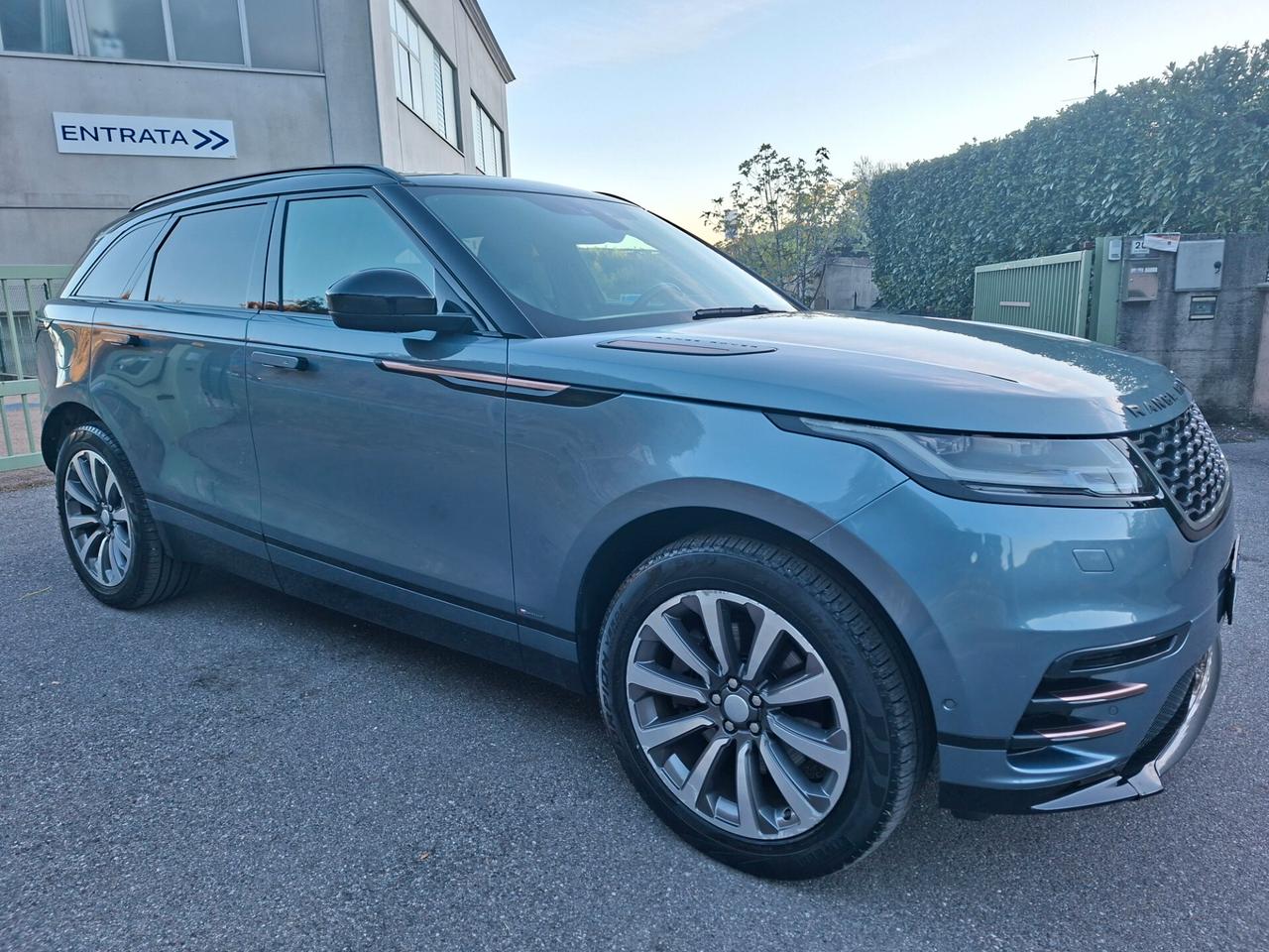 Land Rover Range Velar 3.0 HSE R-DYNAMIC