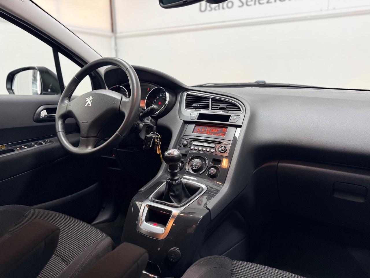 Peugeot 5008 1.6 HDi 112CV Business 5P. 04/2011 EURO 5 NEOPATENTATI