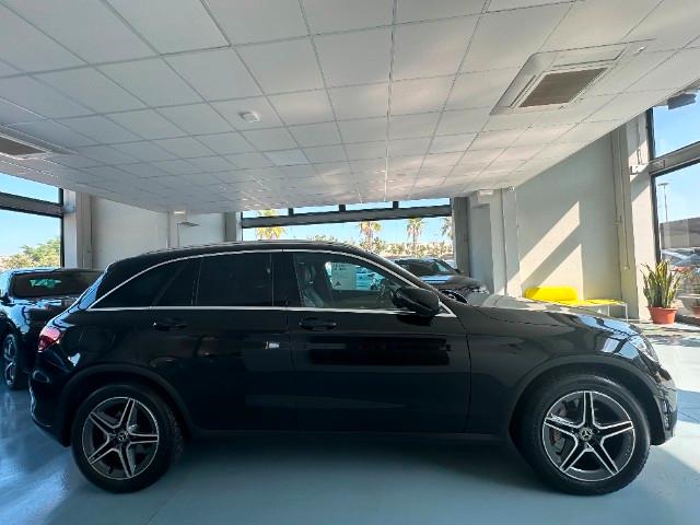 MERCEDES GLC 300 d 4Matic Premium Plus