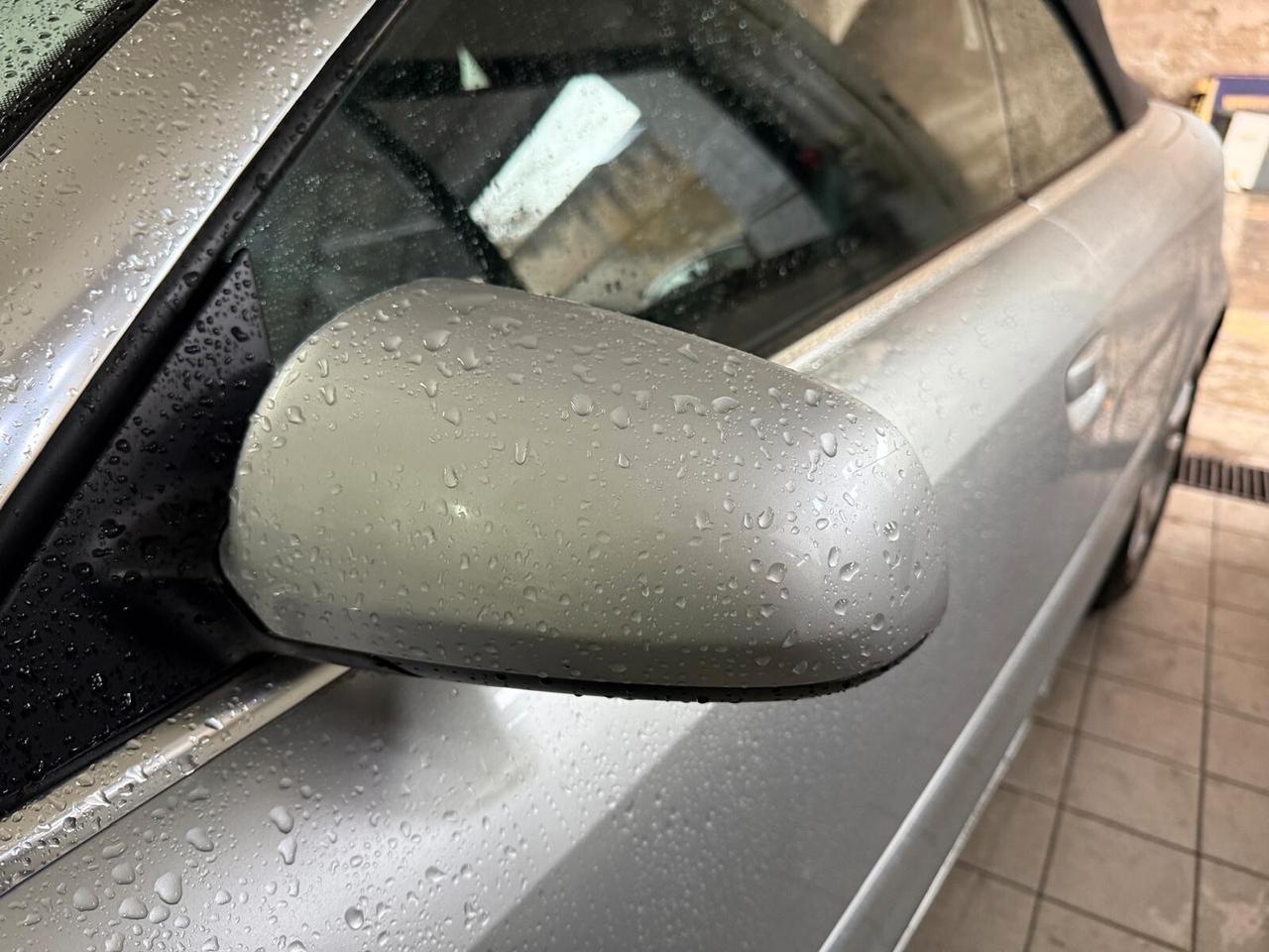 Audi A4 Cabriolet 2.4 V6 30V cat