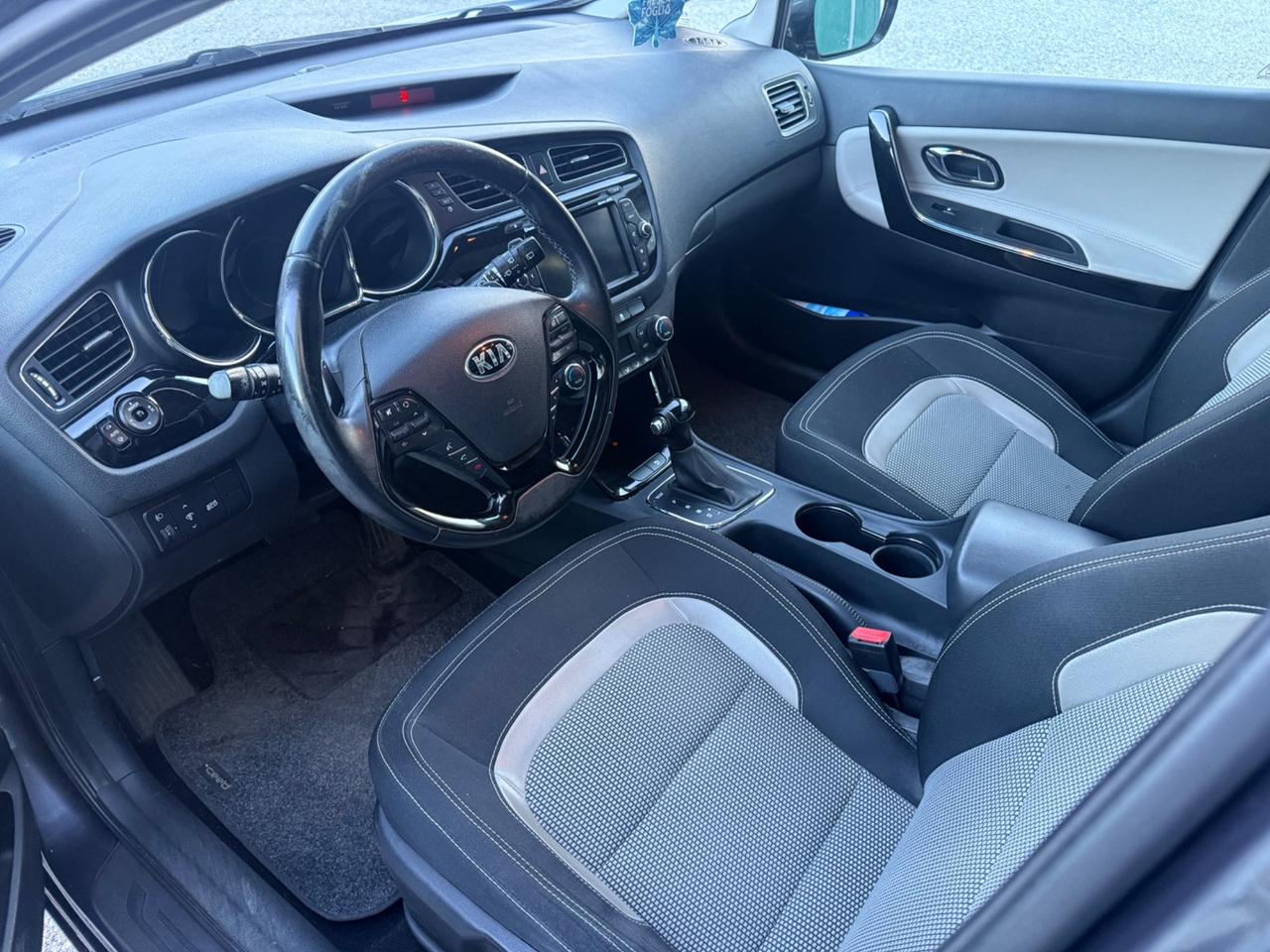 Kia Ceed - 1.6 CRDi 128 CV aut. SW Platinum