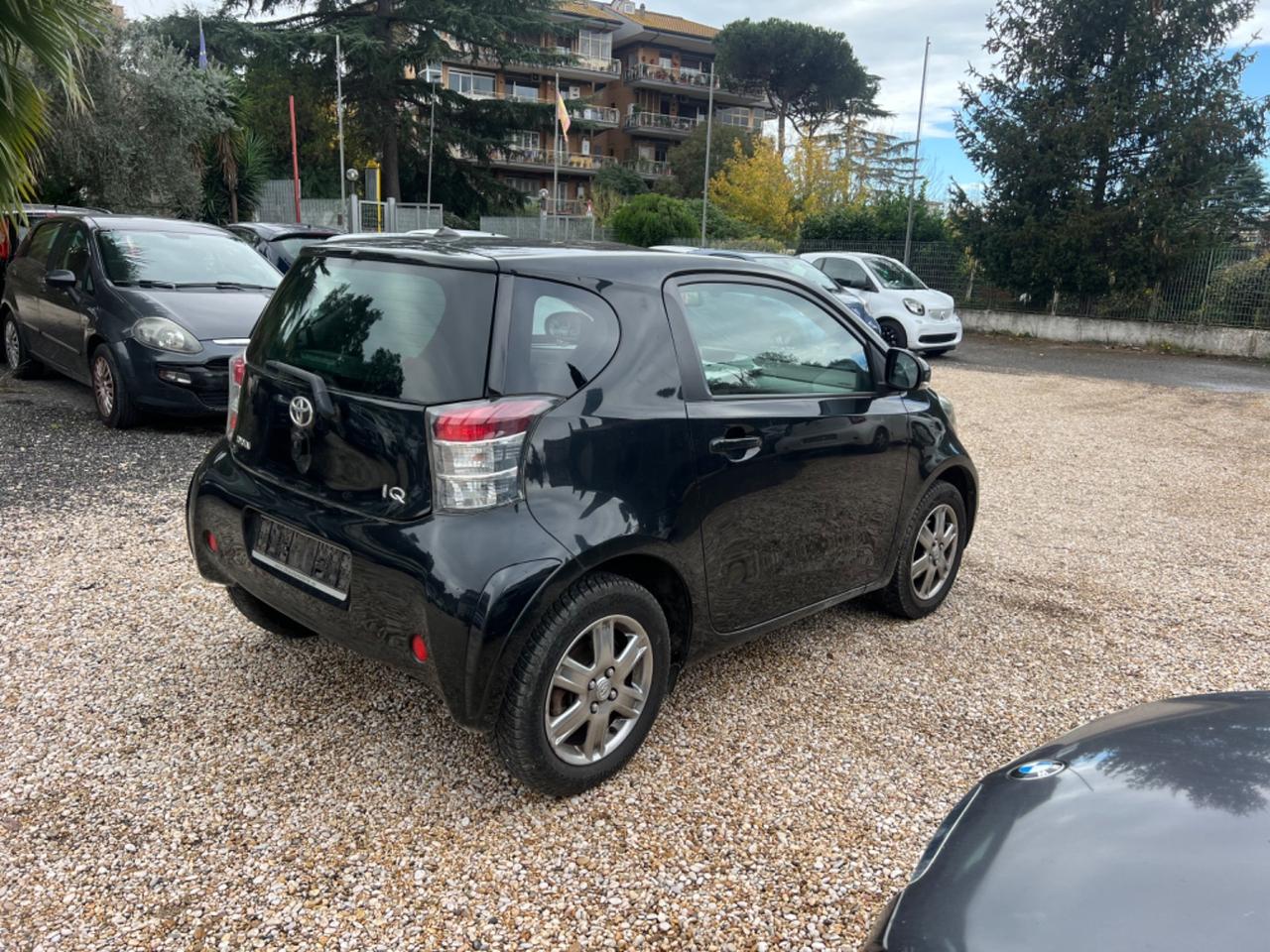 Toyota iQ 1.0 Sol