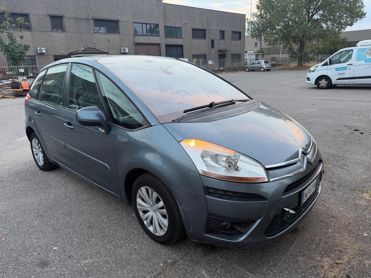 CITROEN C4 2.0 DIESEL AUTOMATICO PER COMERCIANȚI