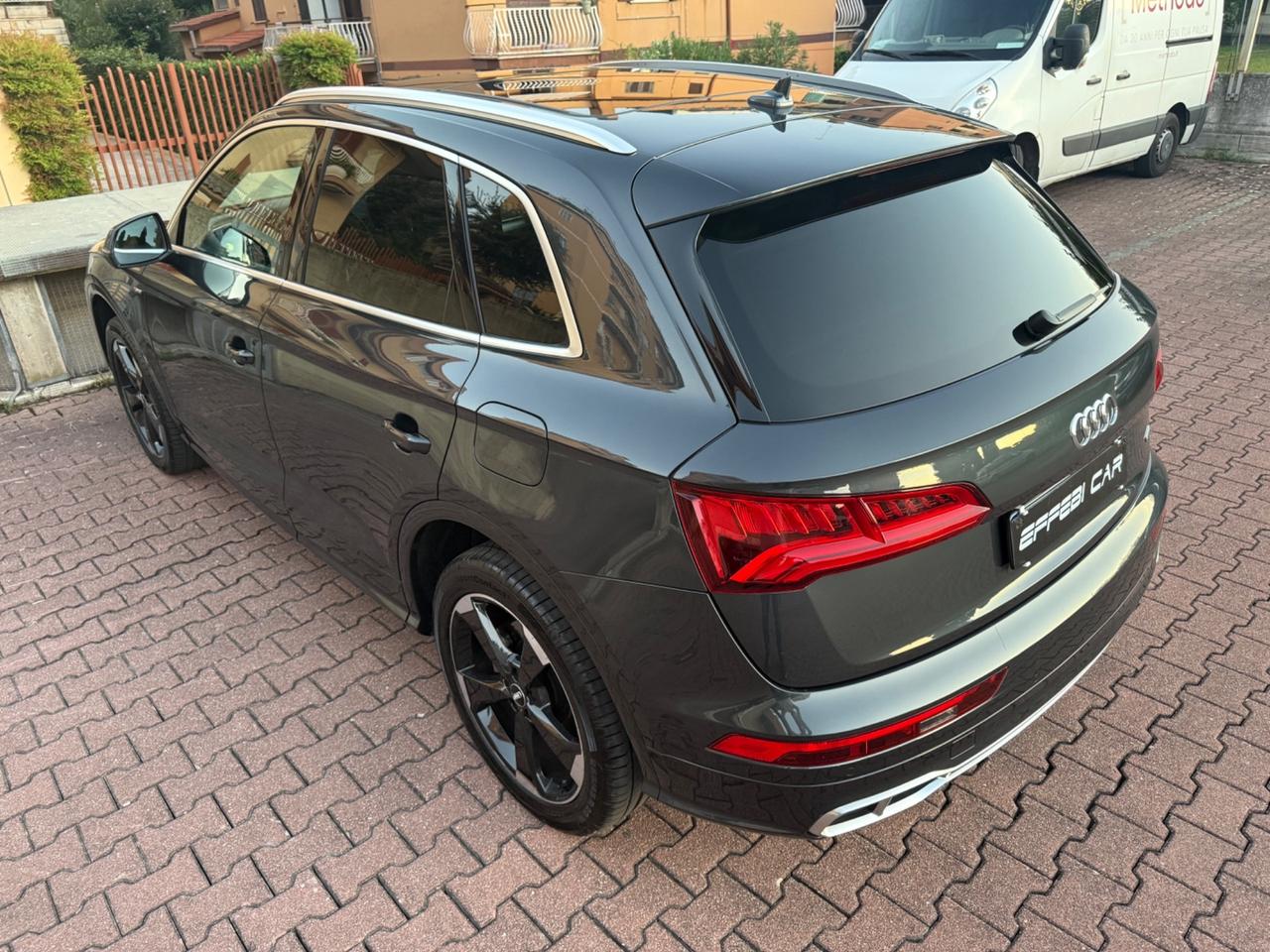 Audi Q5 55 TFSI e quattro S tronic line plus