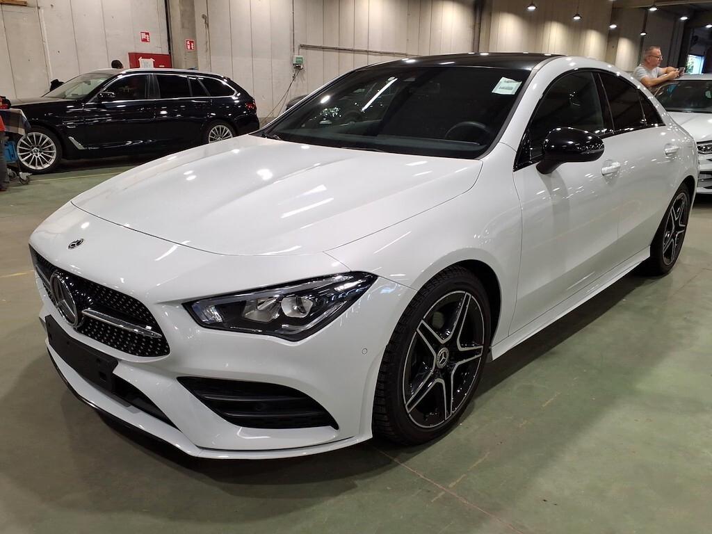 MERCEDES-BENZ CLA 180D 116CV 6M. AMG LINE ( FARI LED - CRUISE - PELLE - NAVI PREMIUM - NIGHT PACK - PARK ASSIST - CERCHI 18 - TETTO BICOLORE )