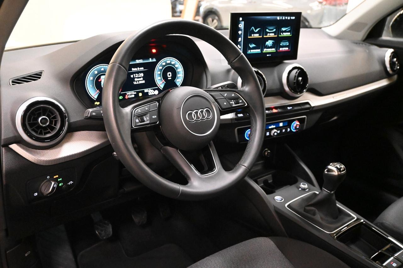 AUDI Q2 Q2 30 TFSI S line Edition