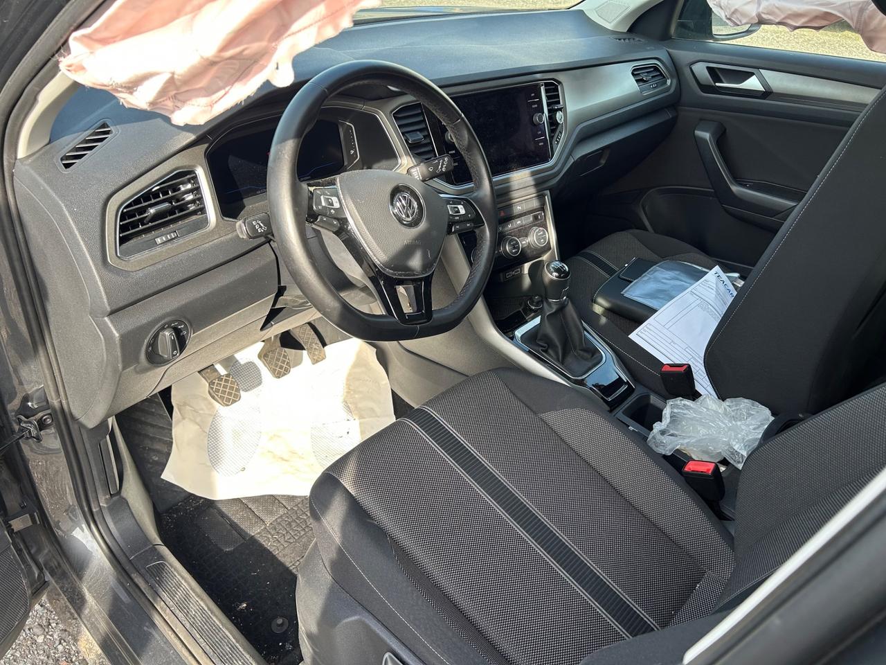 Volkswagen T-Roc 1.0 TSI 115 CV