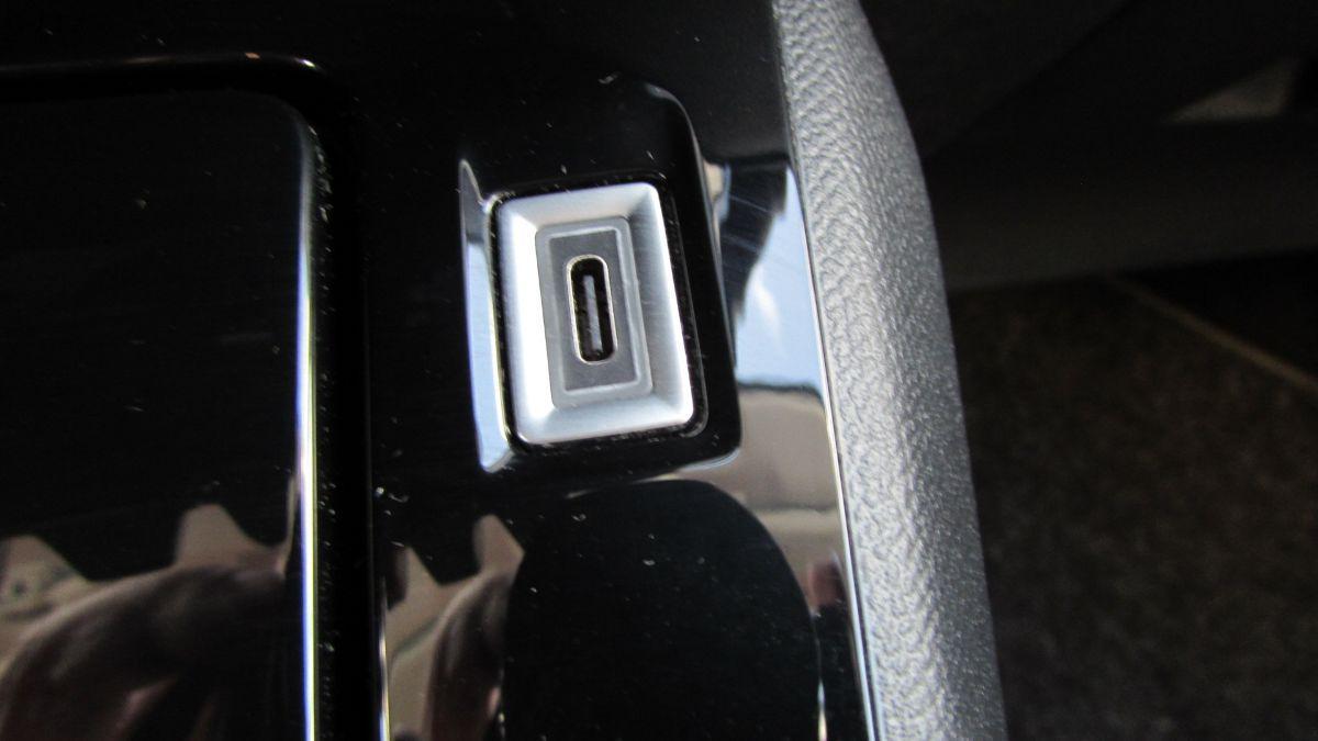 PEUGEOT - 208 - PureTech 100 S&S 5p. Allure