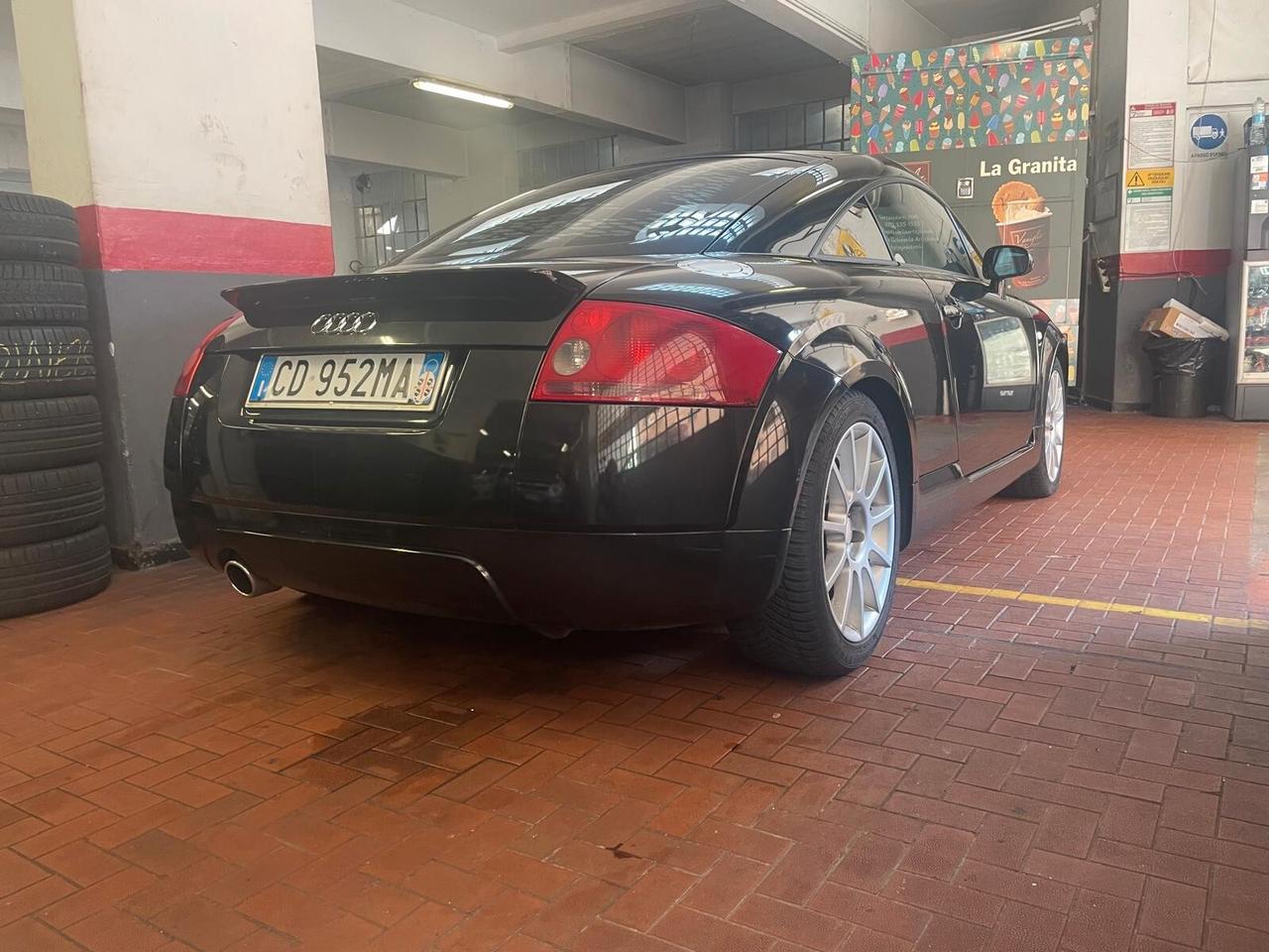 Audi TT Coupé 1.8 T 20V 179 CV cat