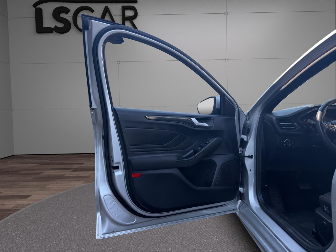Ford Focus Wagon ST-Line - Unipro - Iva Esposta - Promo finanziamento