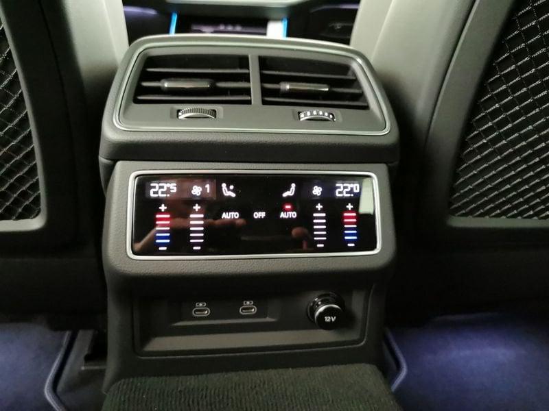Audi A6 Allroad Quattro A6 Allroad 40 2.0 tdi mhev 12V Business Advanced quattro 204cv s-tronic