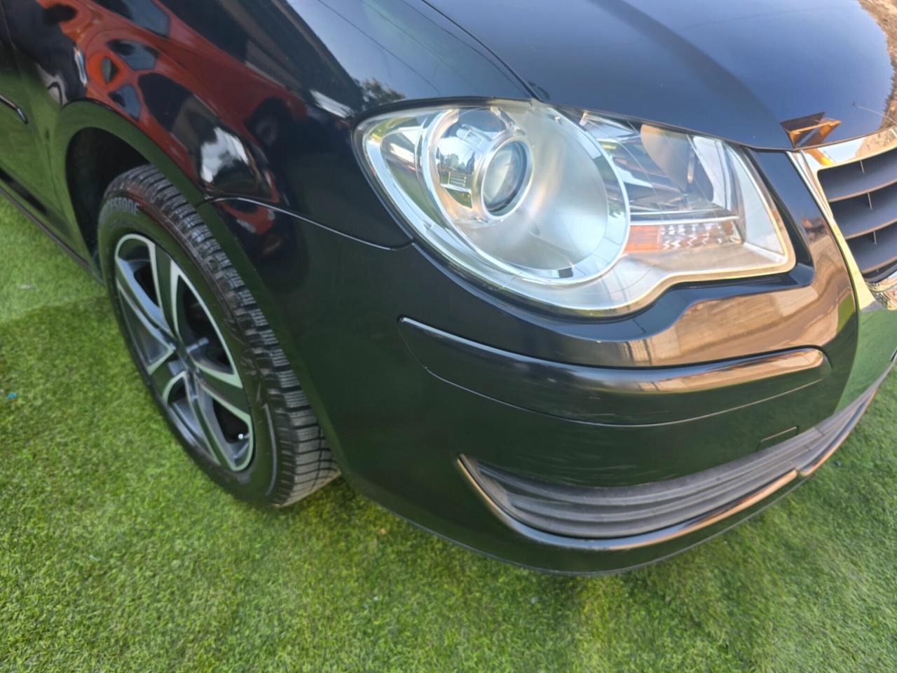 Volkswagen Touran 1.9 TDI 105CV 7POSTI -2009