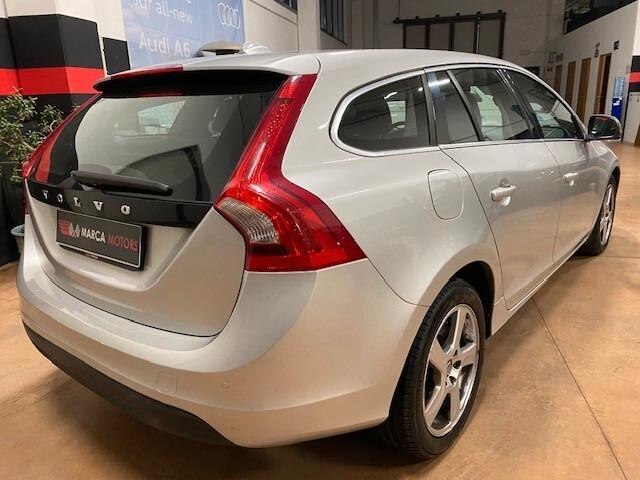 Volvo V60 D2 1.6