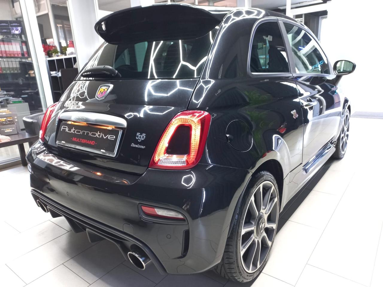 Abarth 595 1.4 Turbo T-Jet 165 CV