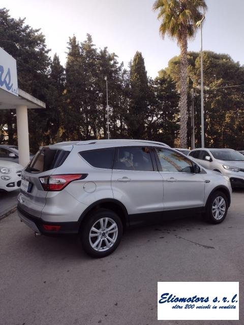 FORD - Kuga - 1.5 TDCI 120CV S&S 2WD P. Tit. Bus.