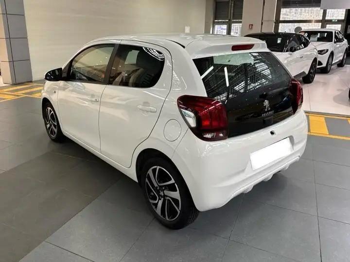 Peugeot 108 Active VTi 72cv S&S Neopatentati