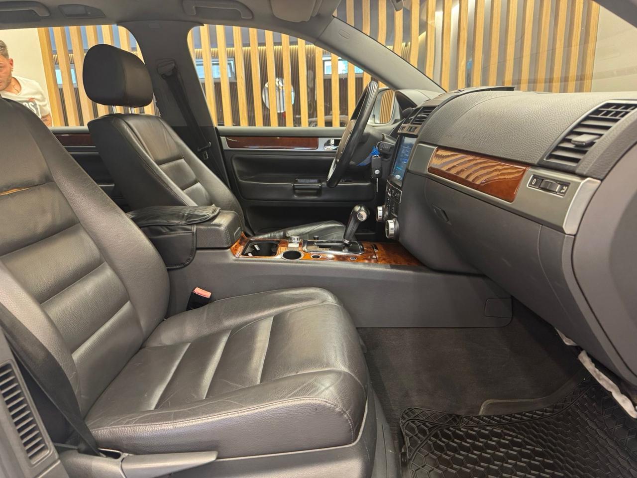 Volkswagen Touareg 2.5 EXCLUSIVE UNIPRO AUTOMATICA FULL