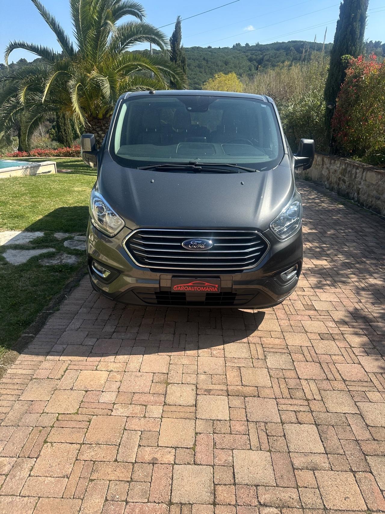 Ford Tourneo Custom 310 2.0 TDCi 130CV PC Titanium