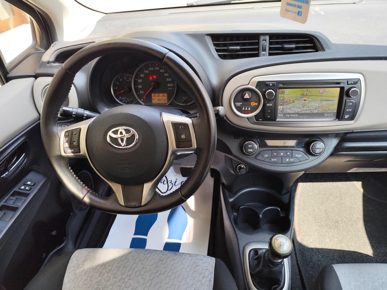 Toyota Yaris 1.4 D-4D 90CV DIESEL NAVI