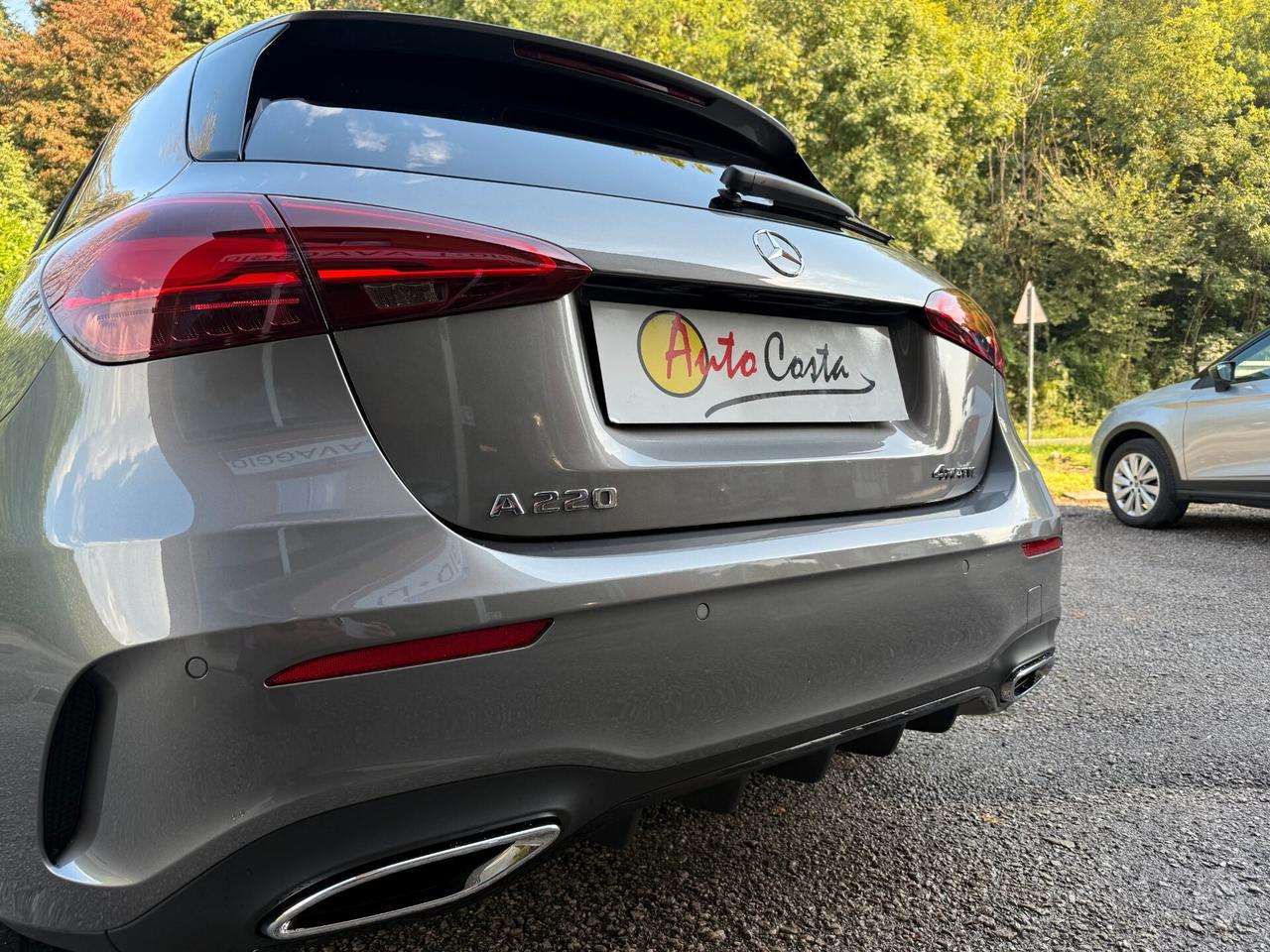 Mercedes-benz A 220 AMG Line Premium 4matic / Hybrid auto
