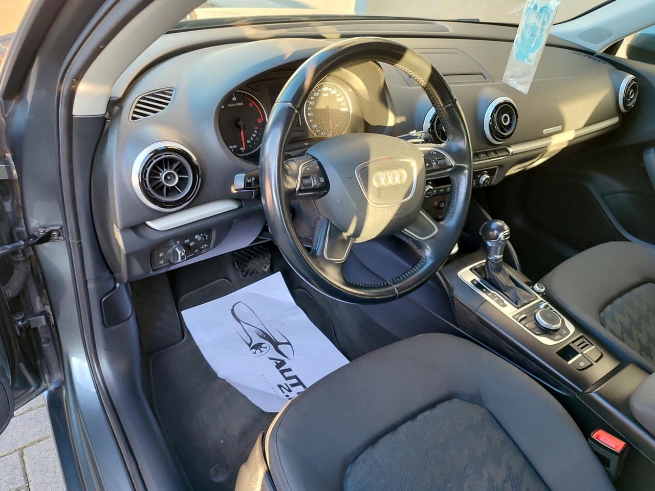 Audi A3 1.6 TDI S tronic Business