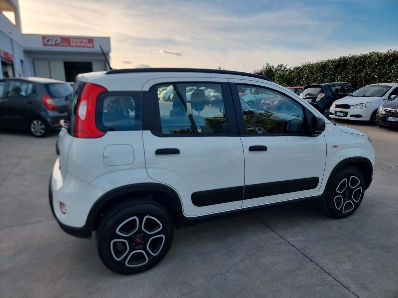 Fiat Panda 0.9 TwinAir Turbo Natural Power City Cross