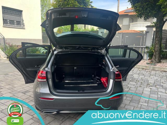 MERCEDES-BENZ A 180 d Automatic Business Extra