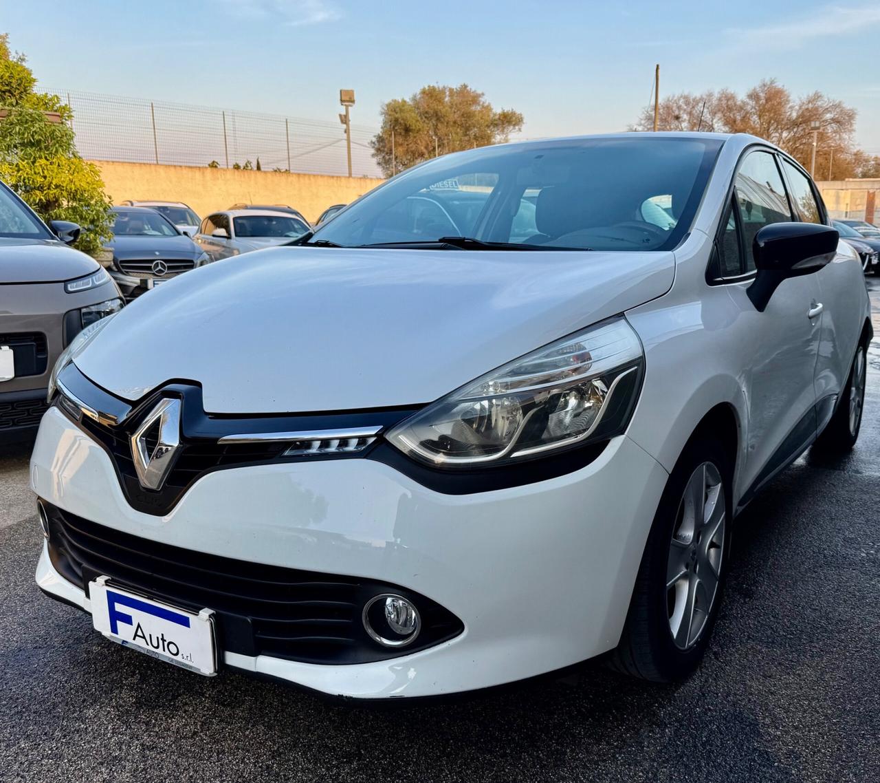 Renault Clio 1.5 dCi 8V 75CV 5 p.,**126.304 km**,Led diurni,Cruise,Bluetooth,ecc.