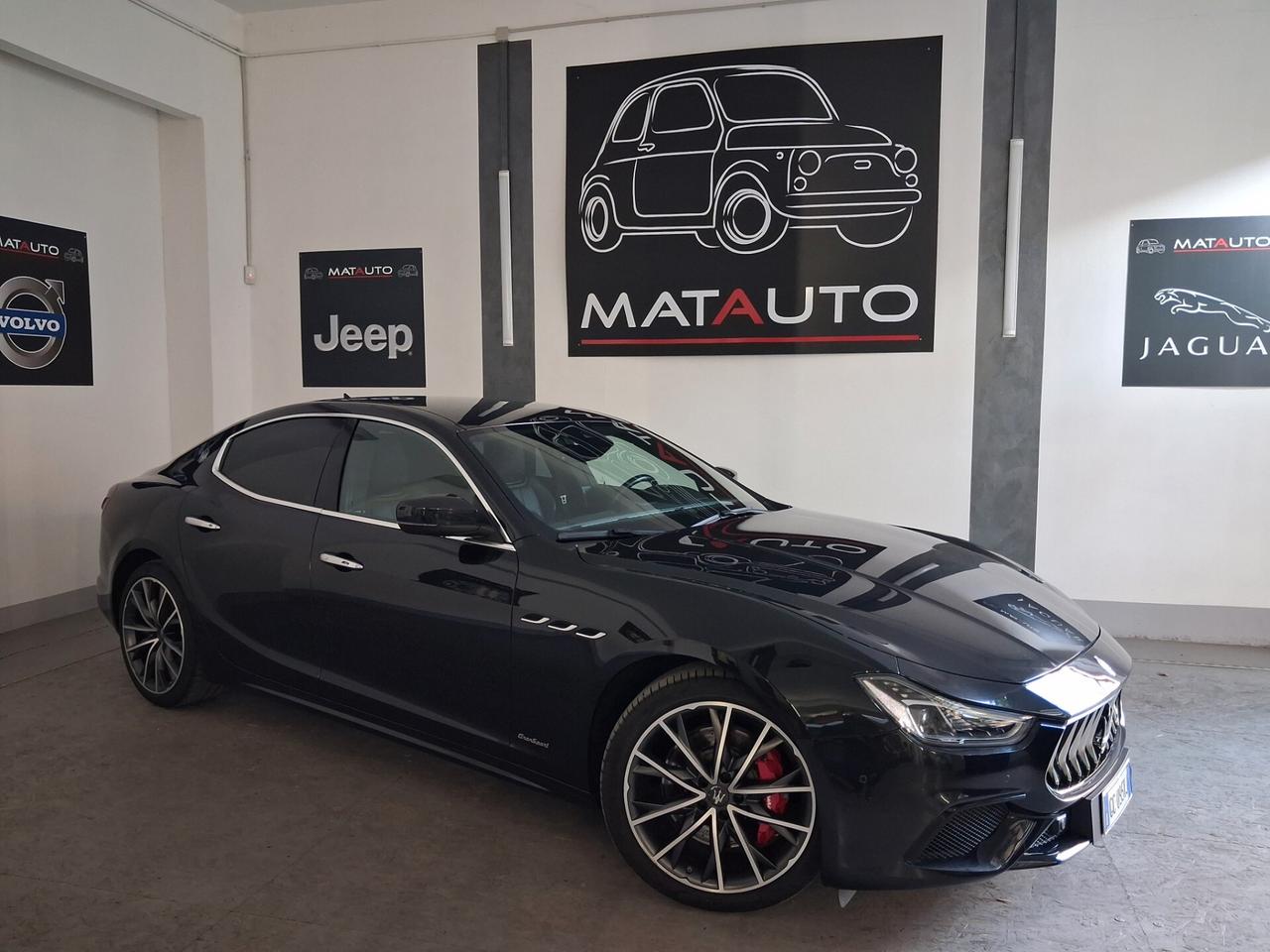 Maserati Ghibli V6 430 CV Q4 Granlusso