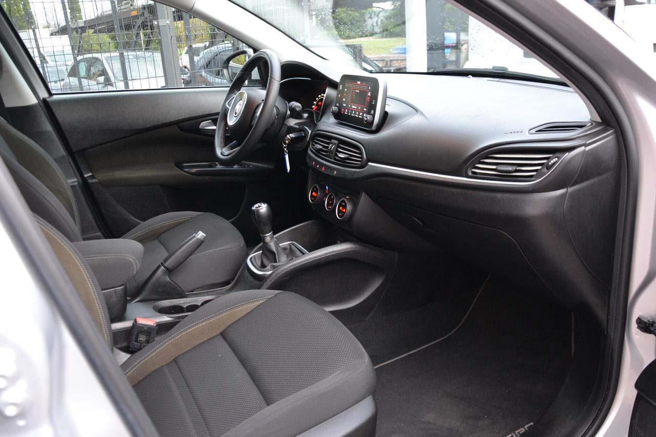 Fiat Tipo 1.3 MJT 95CV NAVI+PDC+CRUISE ADATT.+CERCHI+LED+TEL