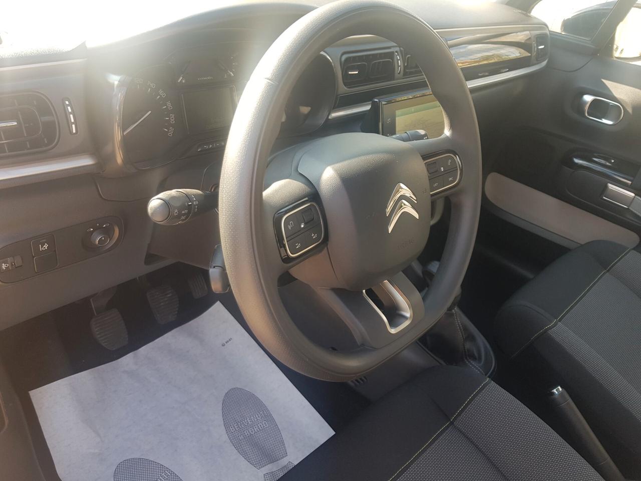 Citroen C3 1.2 Feel 83 cv Navy Led Sensori Cruise Connettivita'