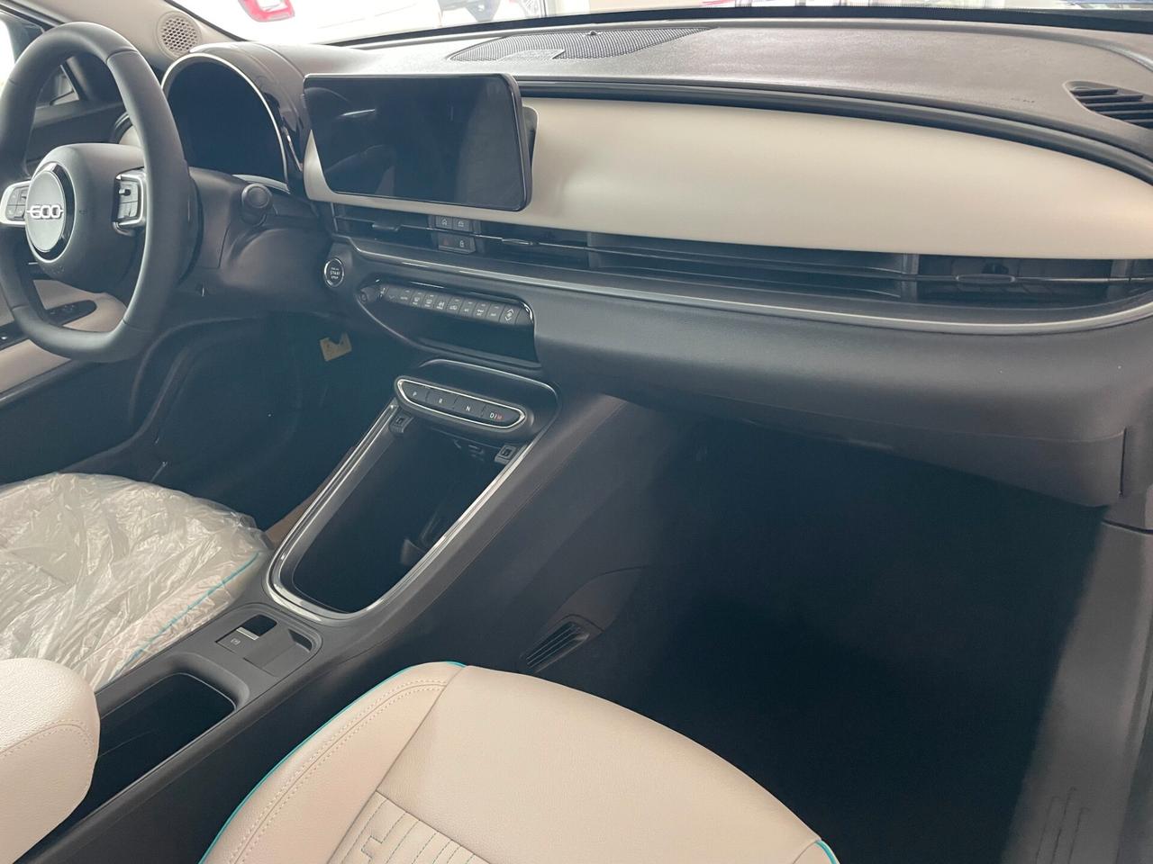 Fiat 600 Hybrid 110 CV DCT MHEV La Prima (NUOVA KM 0)