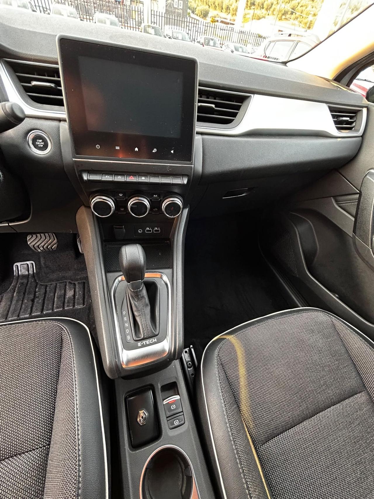 Renault Captur Full Hybrid E-Tech 145 CV Techno