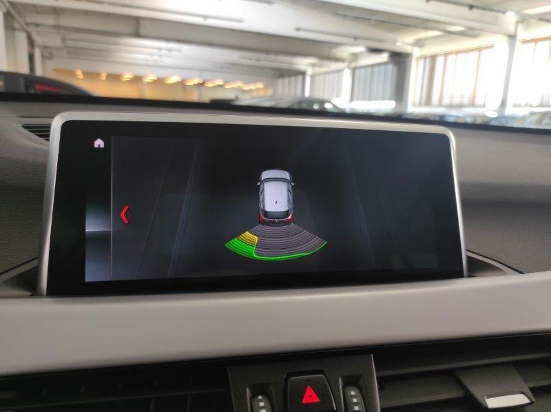 BMW X1 (F48) - X1 sDrive16d