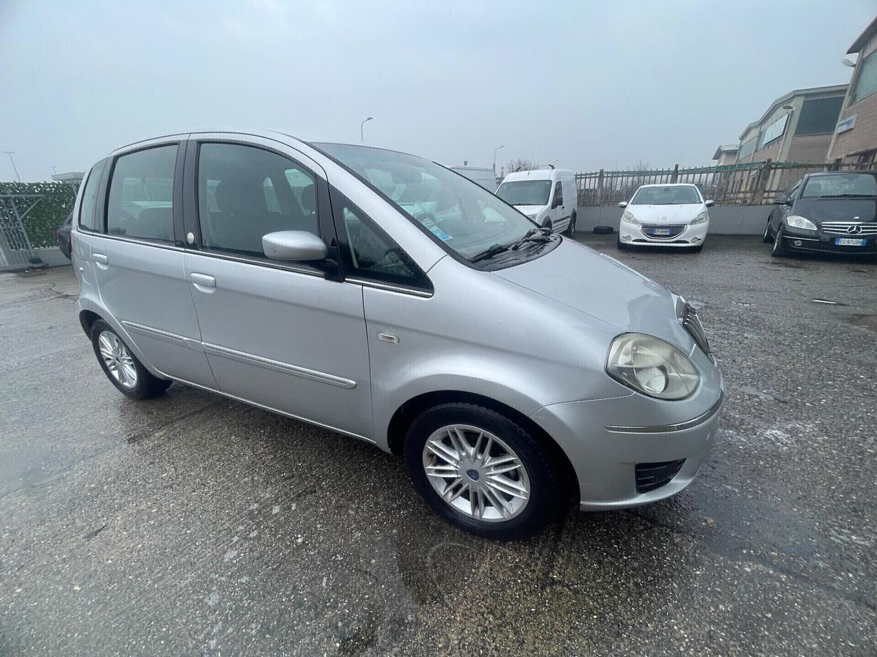 Lancia MUSA 1.4 Argento Ecochic GPL