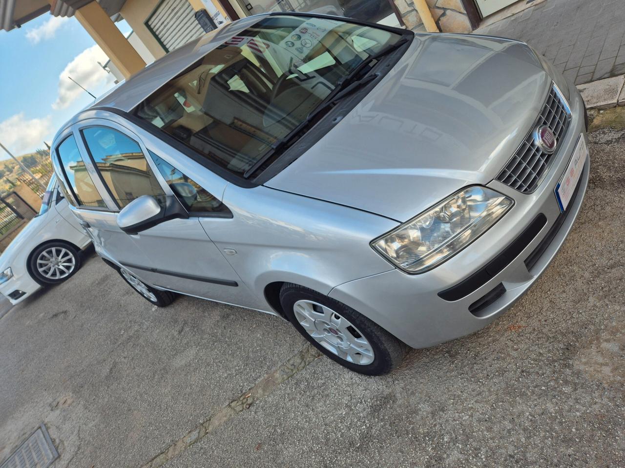 FIAT IDEA 1.3 MULTIJET 95 CV ANNO 2011 KM CERTIF