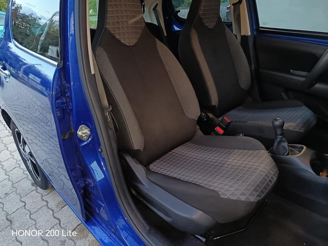 PEUGEOT 108 VTi 72 ETG 5 porte Allure TOP