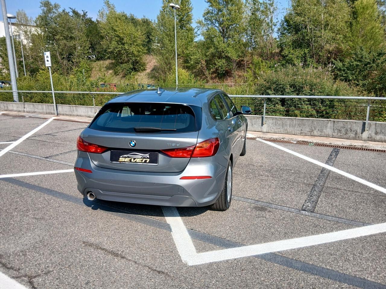 Bmw 116 116d 5p. Business Advantage