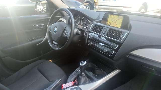 BMW 116 d 5p ** NAVI + PDC **