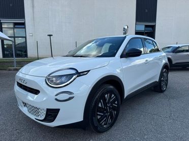 FIAT 600 Hybrid 100 CV DCT MHEV KM0 - LED - NEOPATENTATI