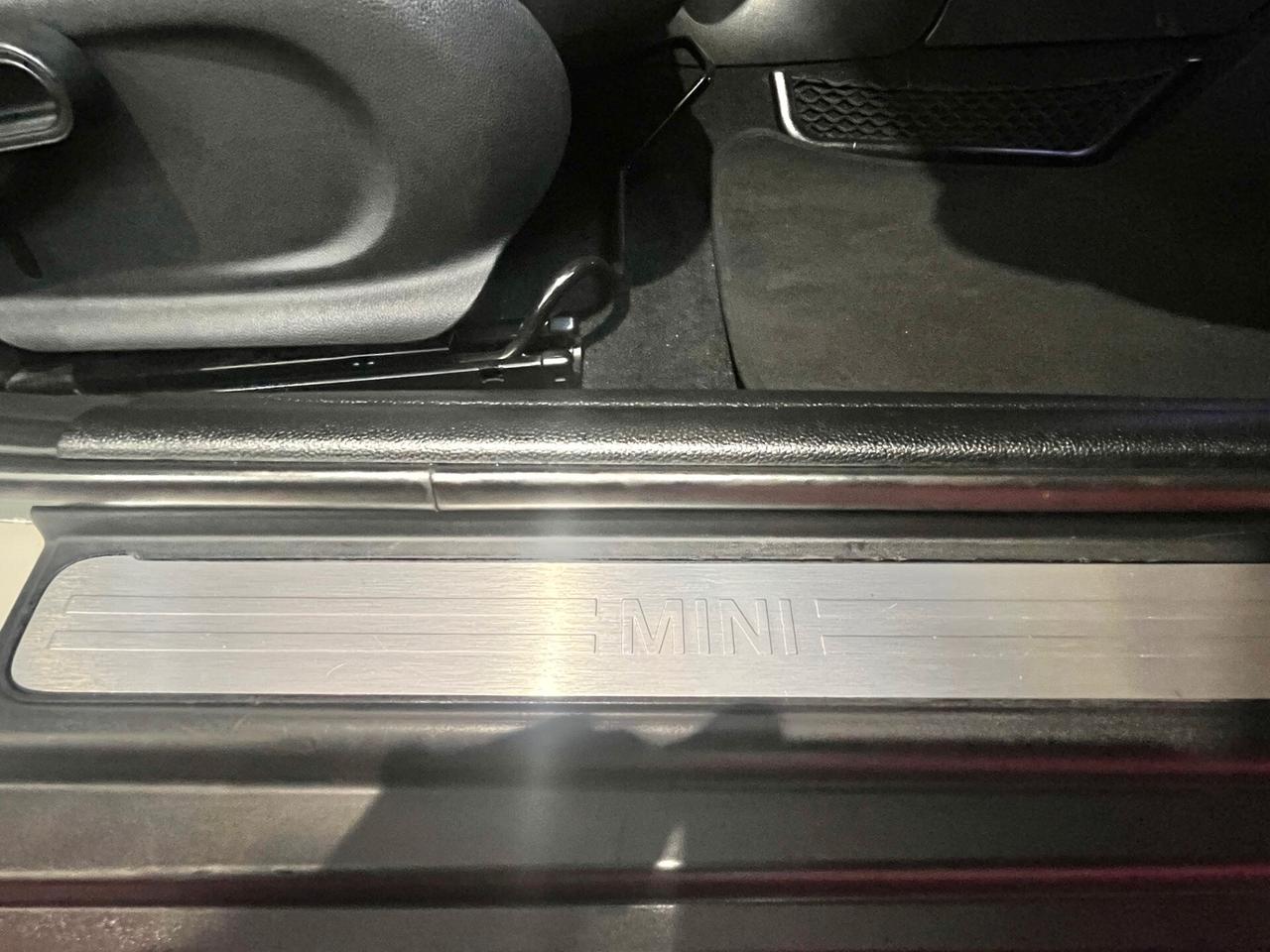 MINI COOPER ONE 1.2 5 PORTE 102CV OK NEOPATENTATI