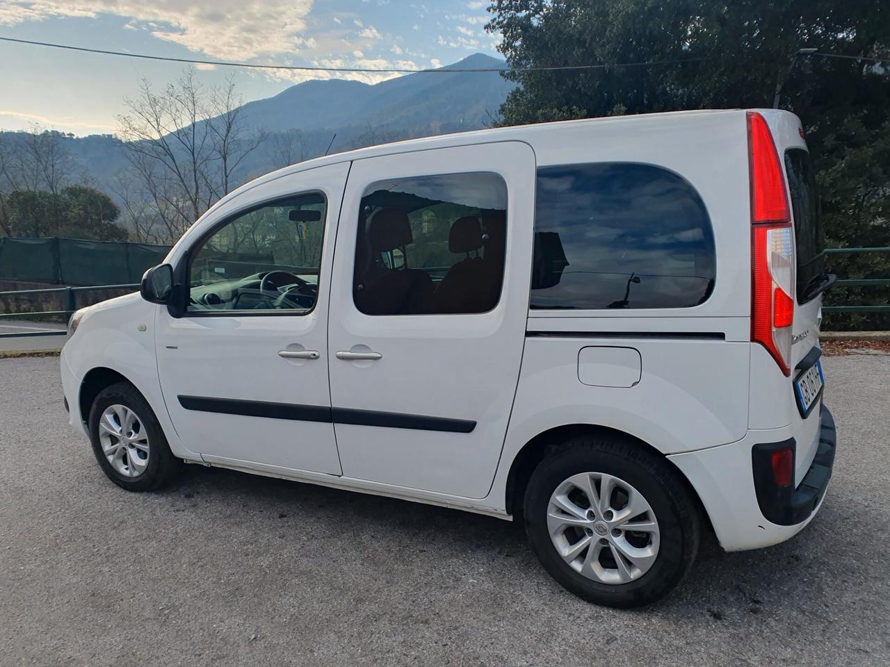 Renault Kangoo 1.5 dCi 110CV 5 porte Stop & Start Limited N1