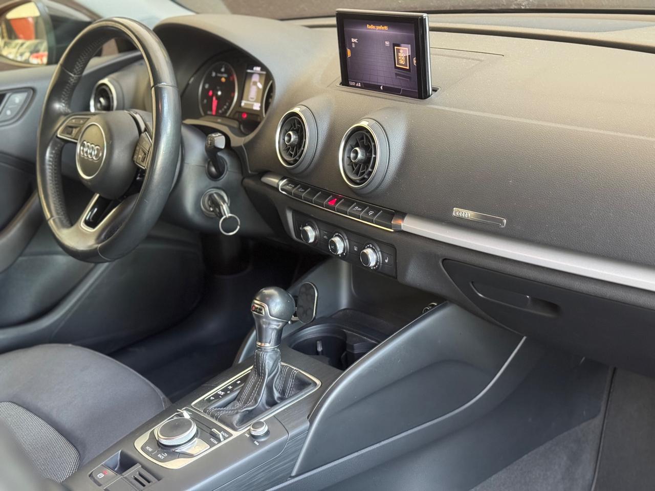 Audi A3 SPB 1.6 TDI 116 CV S tronic Sport