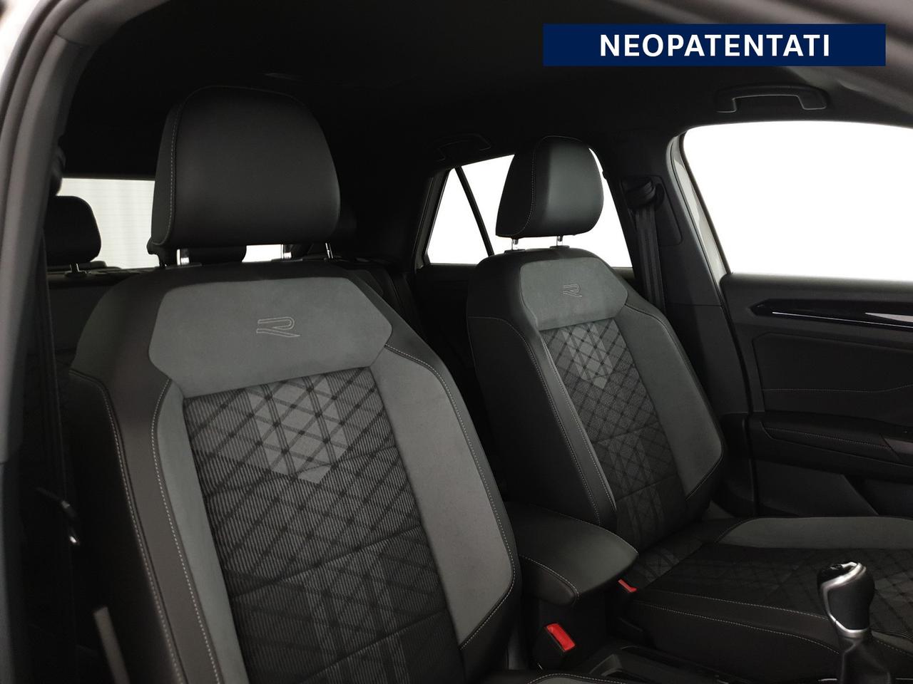 Volkswagen T-Roc 1.0 tsi r-line 110cv